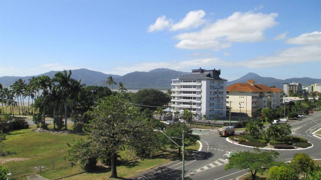 Edge Apartments Cairns Buitenkant foto